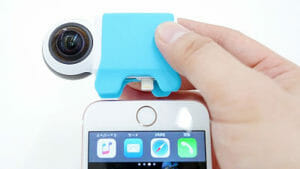 スマホ接続式の360度カメラの弱点は「自分が必ず写る」こと
