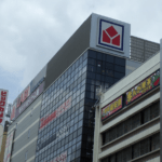 現役の携帯ショップ店員に聞いた「クレームを入れた事のあるスマホ販売店」ベスト3