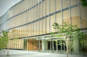 Appleは中国市場に力を入れる。一方、綱島SST内のApple研究所の空気感