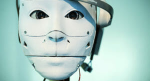 AIのボブとアリス、英語の会話をやめ独自の言語で話し始める・・・。終わりの始まりか？