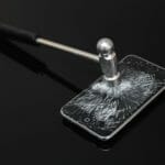 日経「格安スマホが日本の物価をかく乱させている！！」ネット民「アホかッ！」