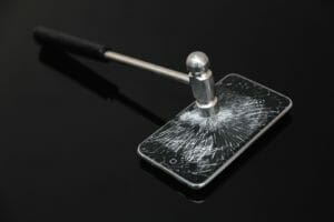 日経「格安スマホが日本の物価をかく乱させている！！」ネット民「アホかッ！」