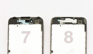 iPhone7と8のフロントパネル比較！端子は同一でも注意。他の細かい変更点あり